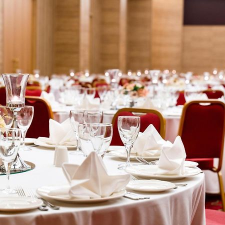 Concorde Tower Hotel & Casino Nikosia Bagian luar foto Banquet hall