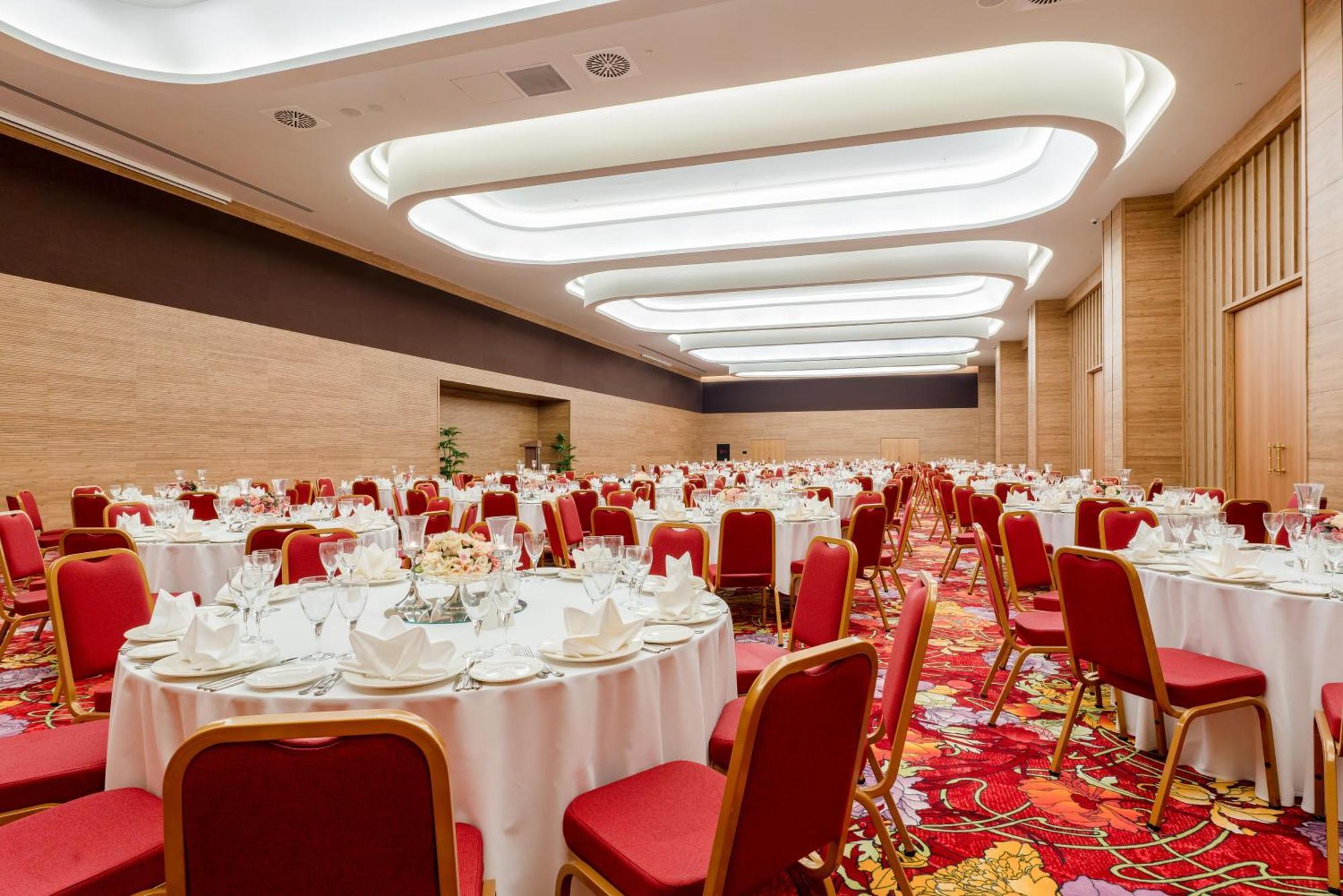 Concorde Tower Hotel & Casino Nikosia Bagian luar foto The ballroom