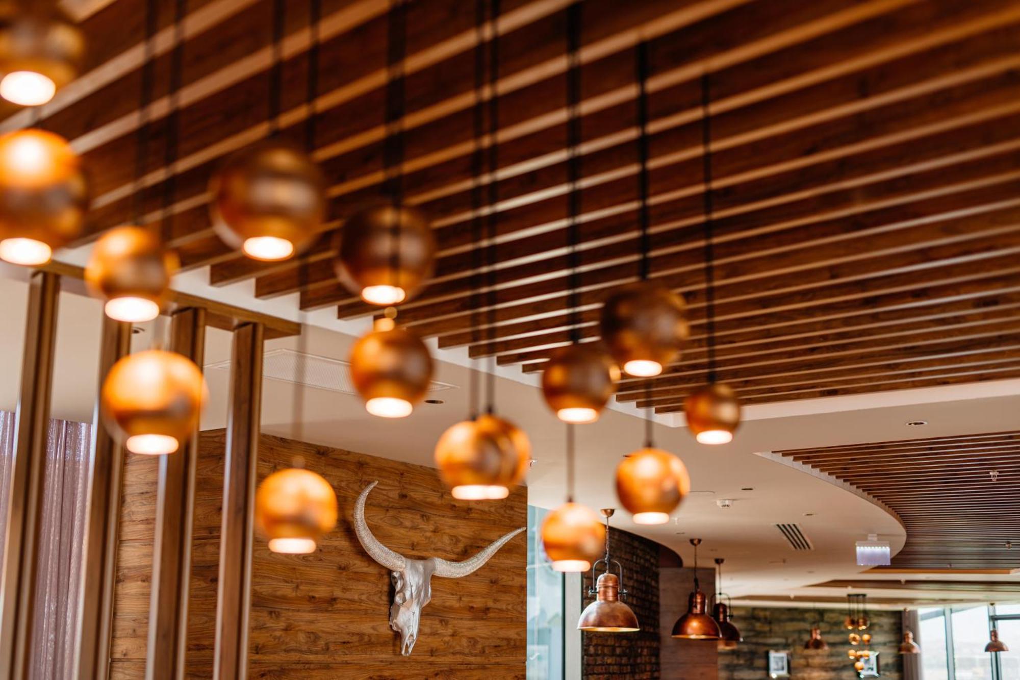 Concorde Tower Hotel & Casino Nikosia Bagian luar foto The interior of the restaurant