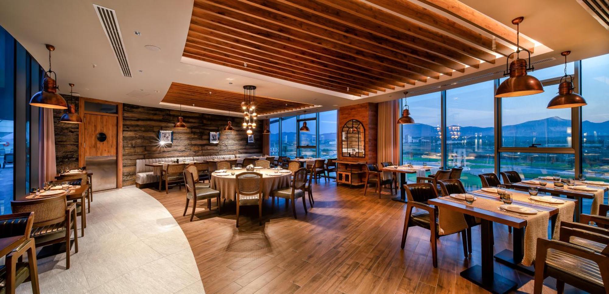 Concorde Tower Hotel & Casino Nikosia Bagian luar foto The restaurant